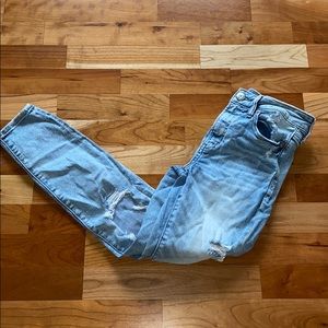 American eagle jeans!